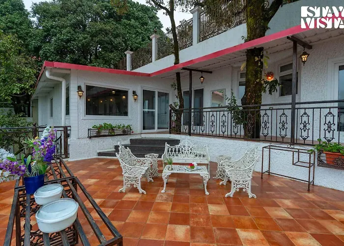 Stayvista At Aspen Heights Hidden In Clouds Mussoorie